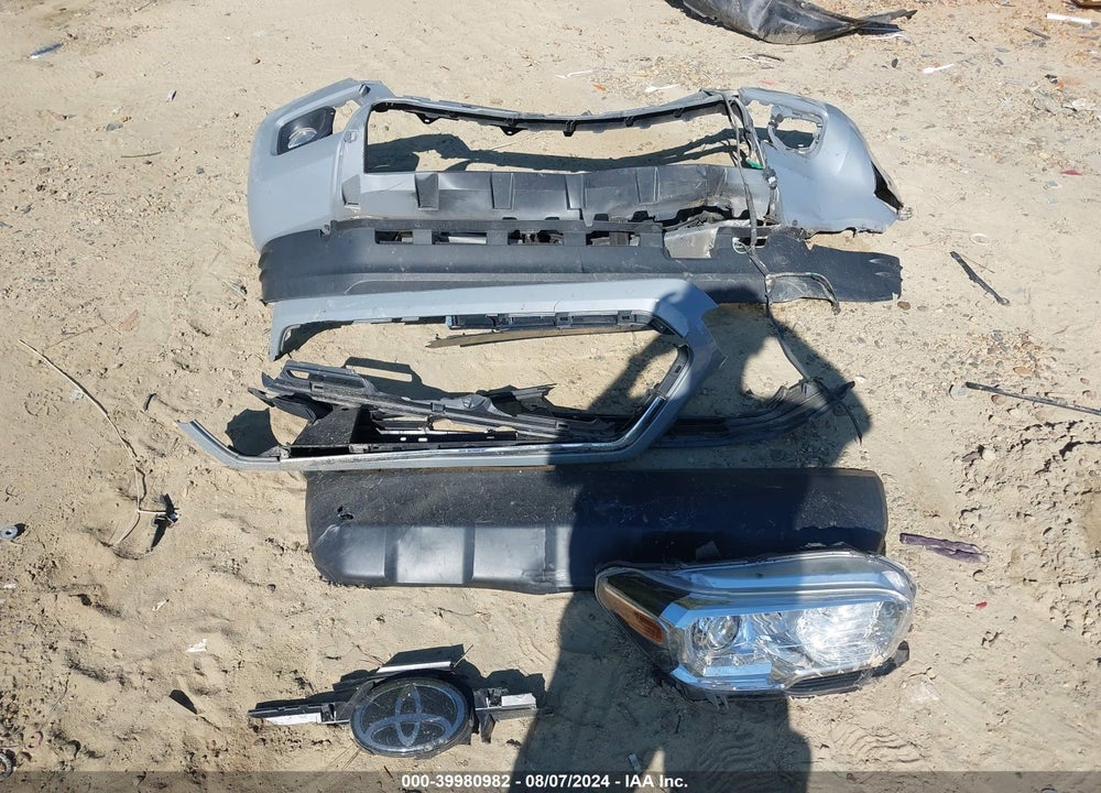 2019 TOYOTA TACOMA SR5 V6 VIN: 3TMAZ5CN2KM108621