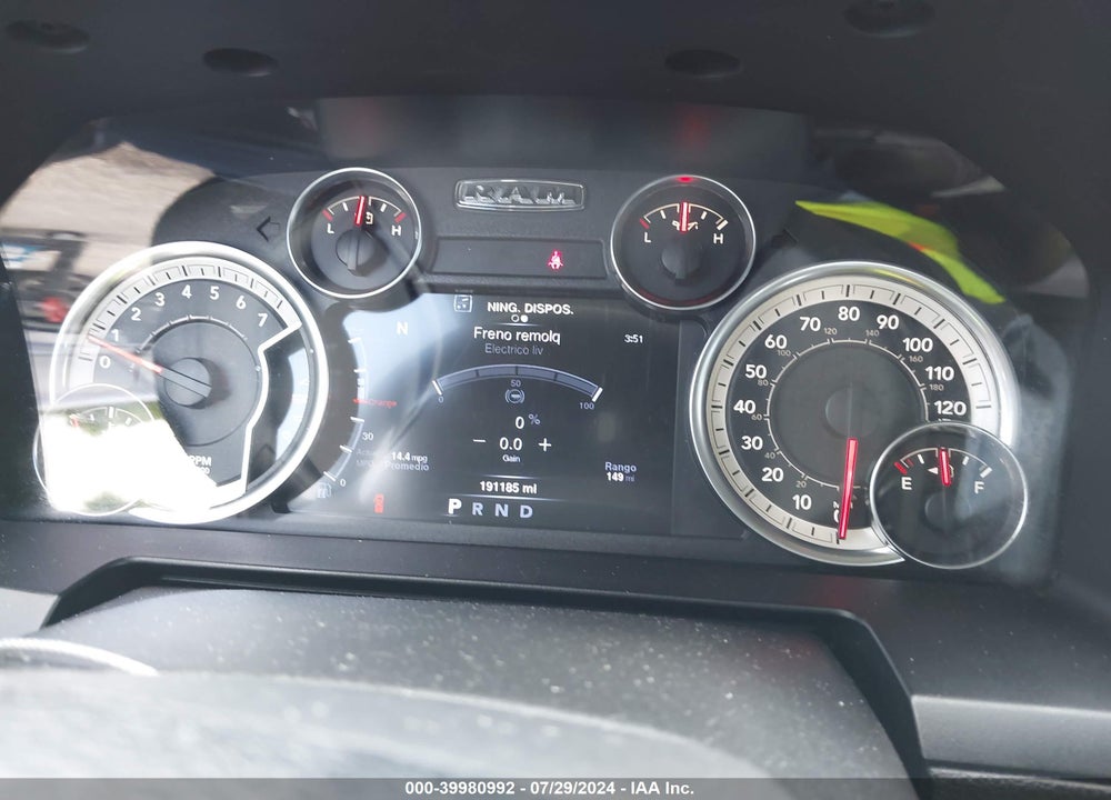 2013 RAM 1500 LAIE VIN: 1C6RR6NT5DS604261