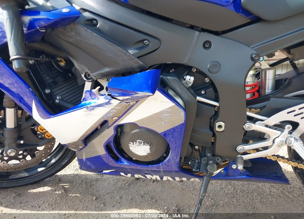 2005 YAMAHA YZFR6 L VIN: JYARJ06E25A030461