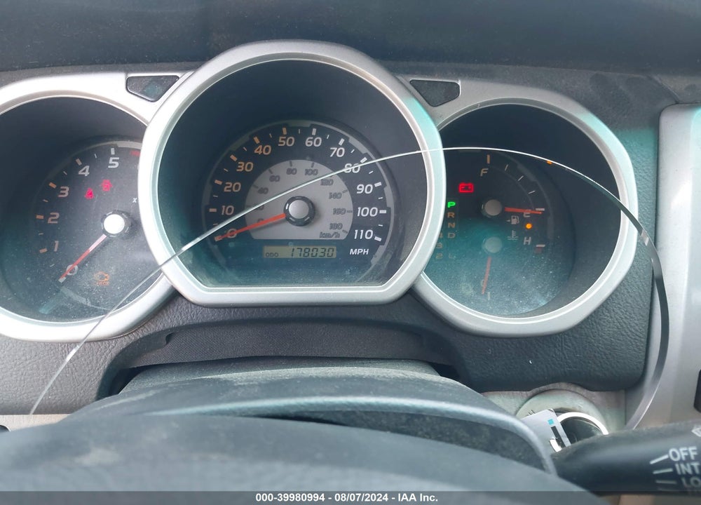 2005 TOYOTA 4RUNNER SR5 V6 VIN: JTEZU14R750060998