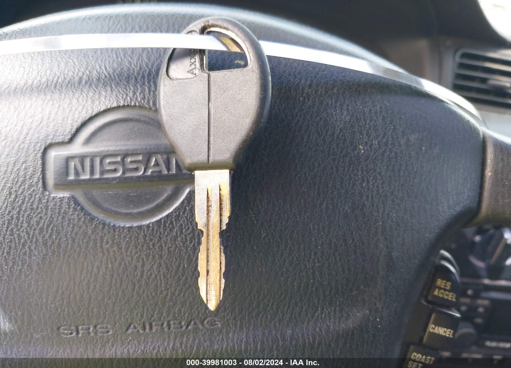 1999 NISSAN SENTRA GXE/XE VIN: 1N4AB41D4XC717426