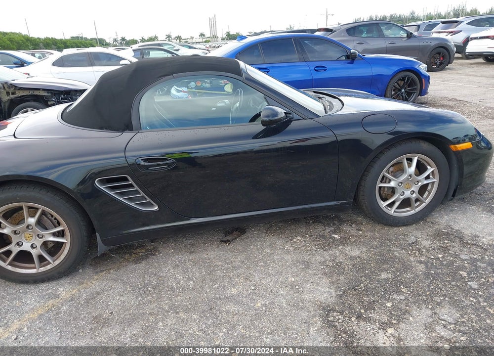 2008 PORSCHE BOXSTER VIN: WP0CA29898U710324