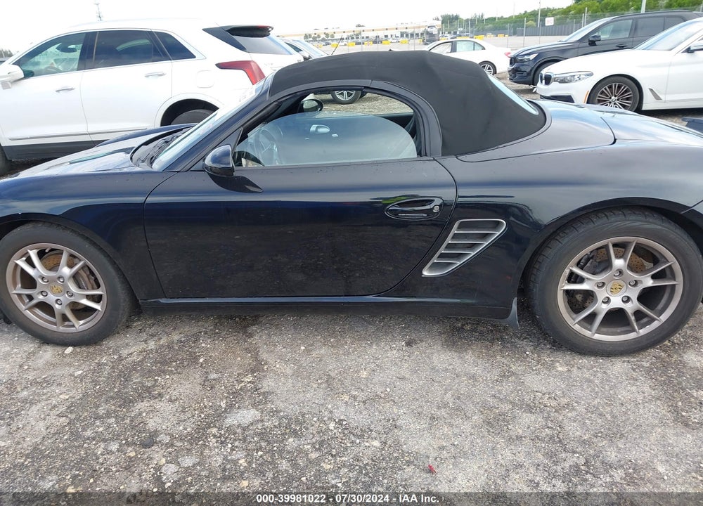 2008 PORSCHE BOXSTER VIN: WP0CA29898U710324