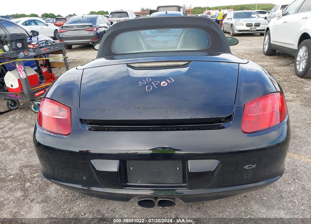 2008 PORSCHE BOXSTER VIN: WP0CA29898U710324