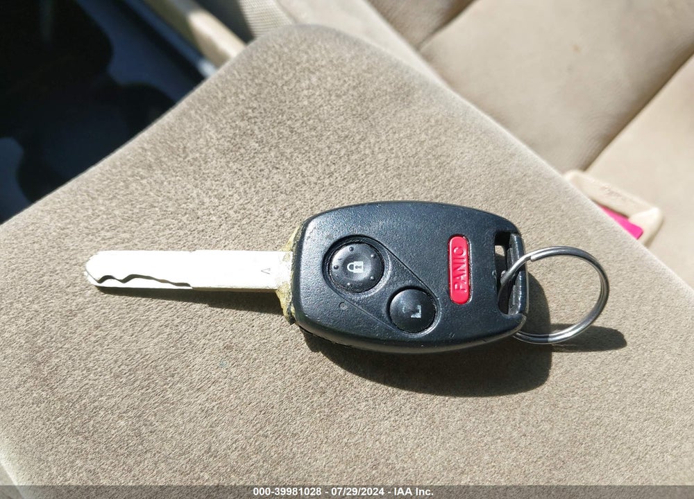 2006 HONDA CIVIC LX VIN: 2HGFA16596H512636