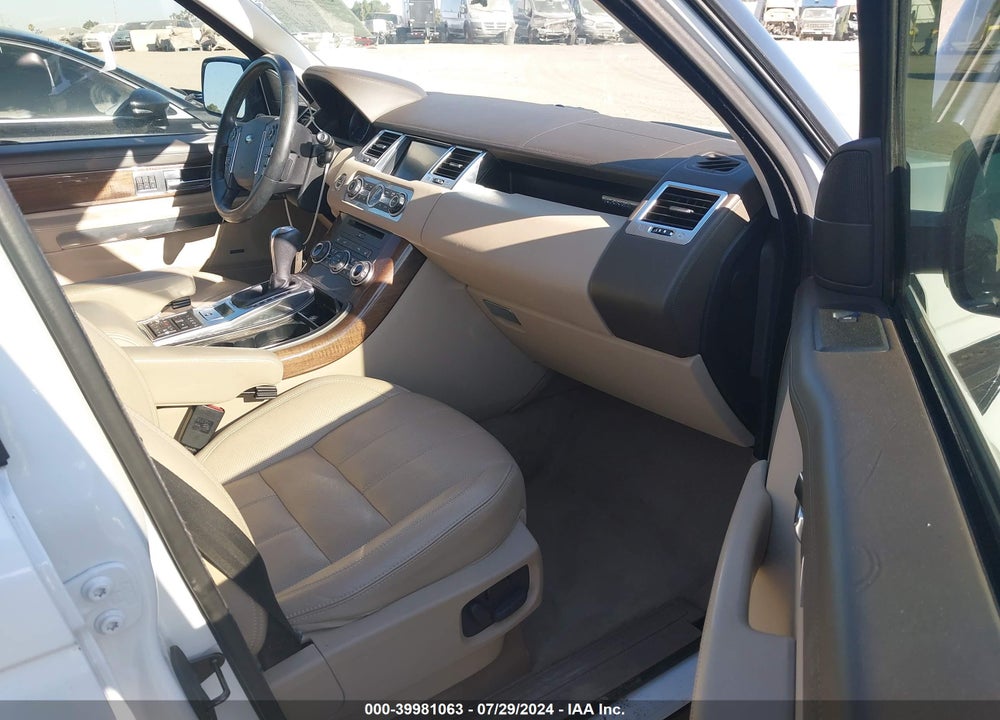 2013 LAND ROVER RANGE ROVER SPORT HSE VIN: SALSK2D46DA795110