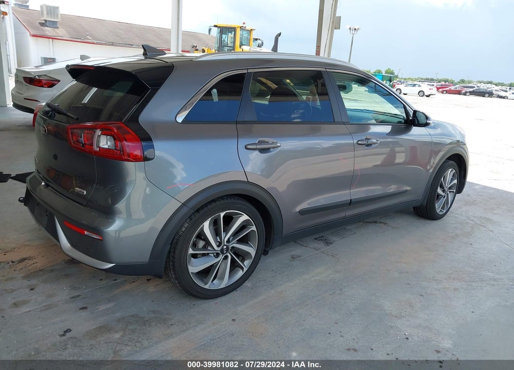 2017 KIA NIRO TOURING VIN: KNDCE3LC5H5069979