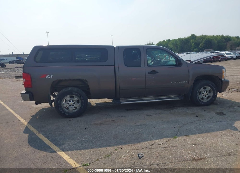 2007 CHEVROLET SILVERADO 1500 LT1 VIN: 2GCEK19J171579211