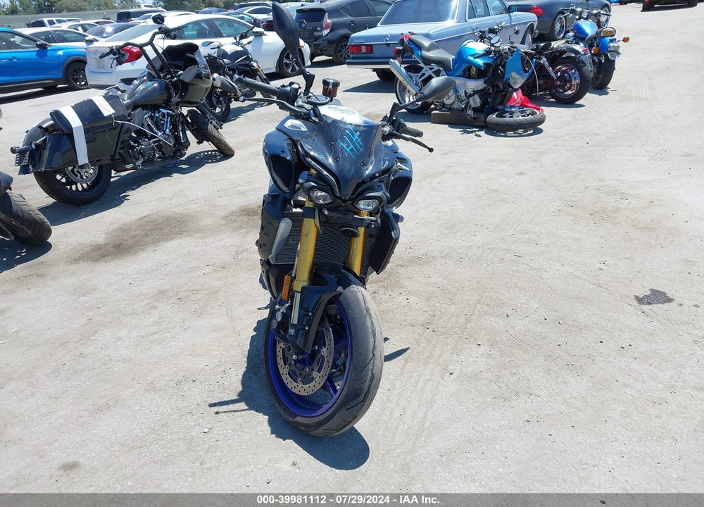 2022 YAMAHA MTN1000 DC VIN: JYARN81Y6NA000304