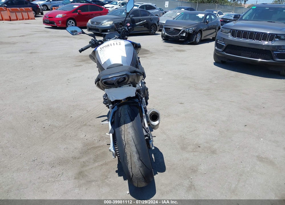 2022 YAMAHA MTN1000 DC VIN: JYARN81Y6NA000304