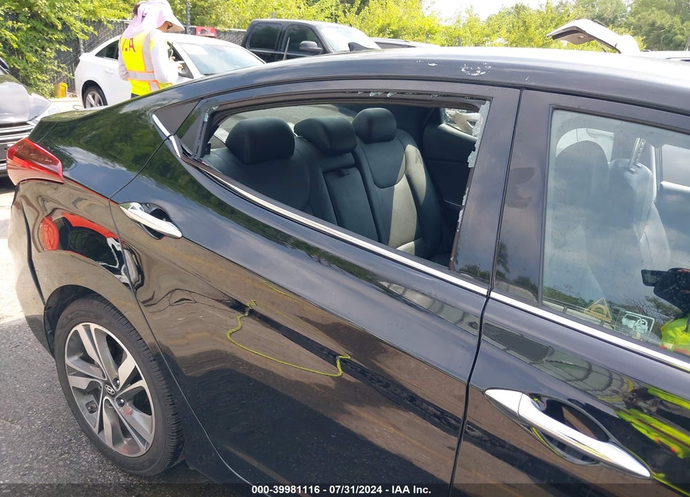 2014 HYUNDAI ELANTRA LIMITED VIN: KMHDH4AE1EU082618