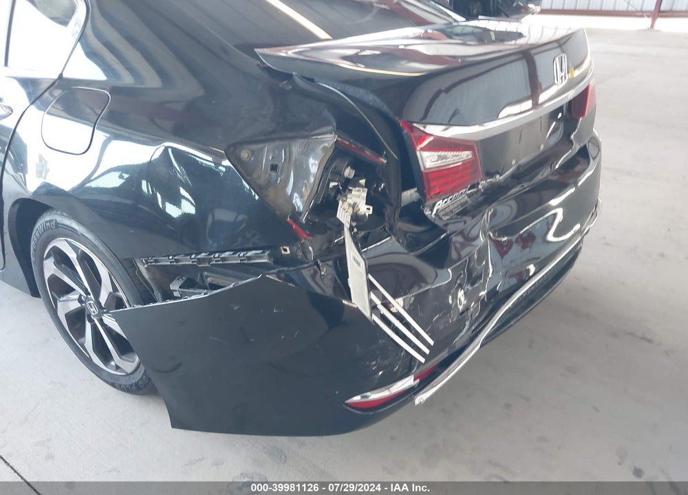 2017 HONDA ACCORD EX VIN: 1HGCR2F01HA116823