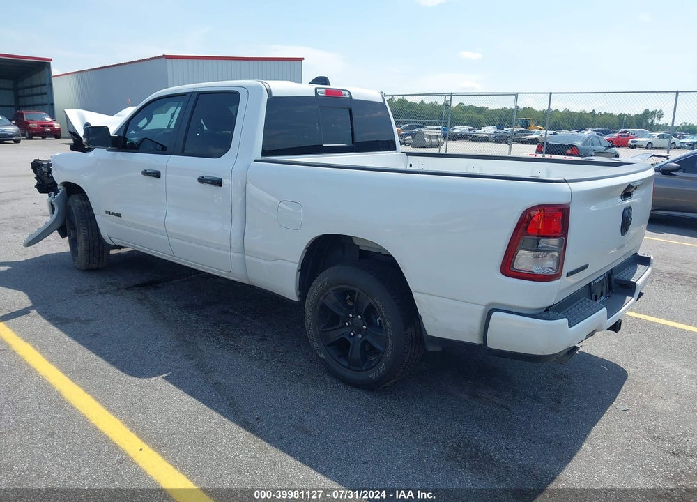 2023 RAM 1500 BIG HORN QUAD CAB 4X2 6'4 BOX VIN: 1C6RREBTXPN648824