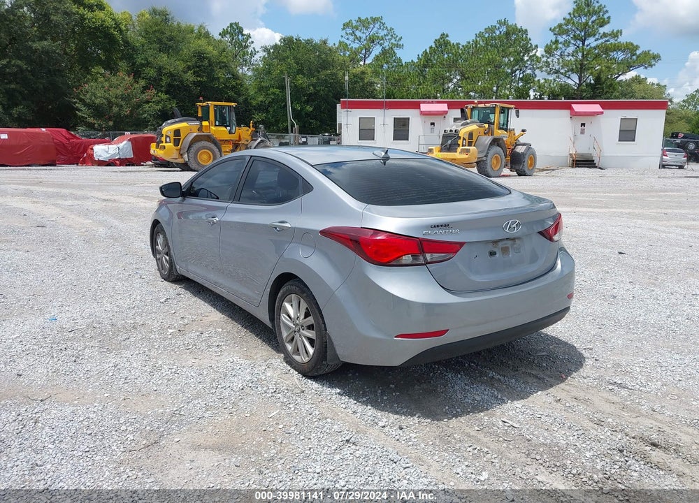 2016 HYUNDAI ELANTRA VIN: 5NPDH4AE2GH797442