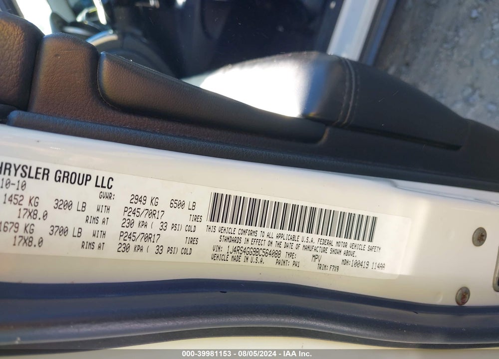2011 JEEP GRAND CHEROKEE LAREDO VIN: 1J4RS4GG9BC564088