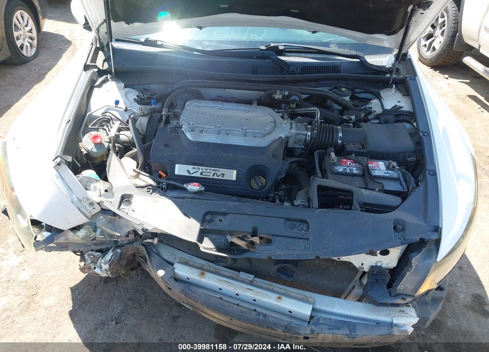 2012 HONDA ACCORD VIN: 1HGCS2B86CA003782