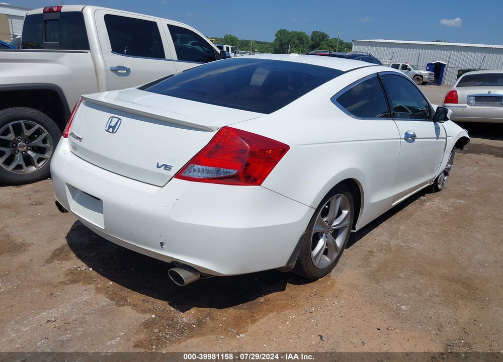 2012 HONDA ACCORD VIN: 1HGCS2B86CA003782