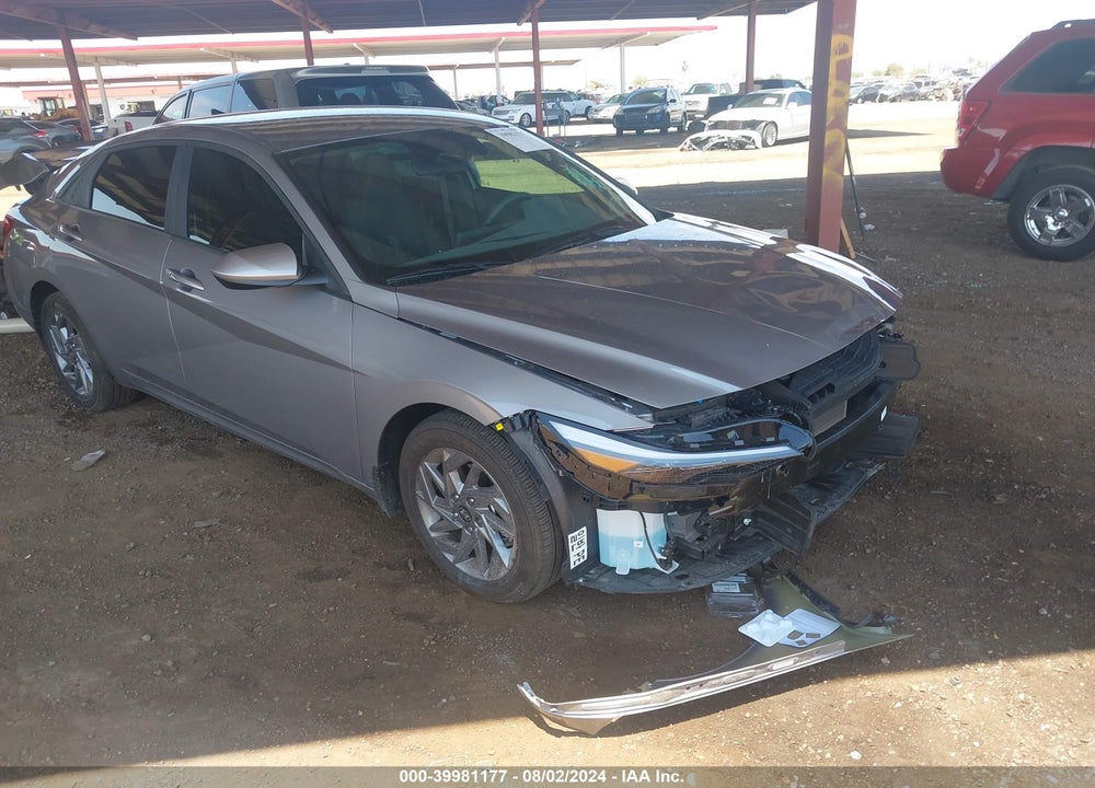 2024 HYUNDAI ELANTRA SEL VIN: KMHLM4DG9RU711469