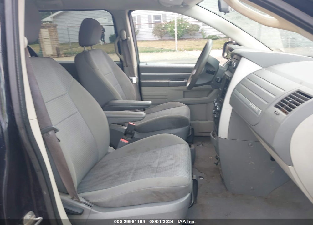 2010 DODGE GRAND CARAVAN SE VIN: 2D4RN4DE9AR145490