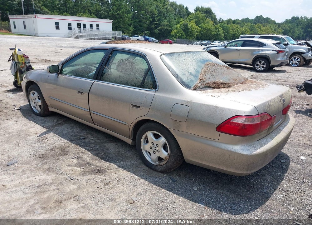 1998 HONDA ACCORD EX V6 VIN: 1HGCG1650WA036731