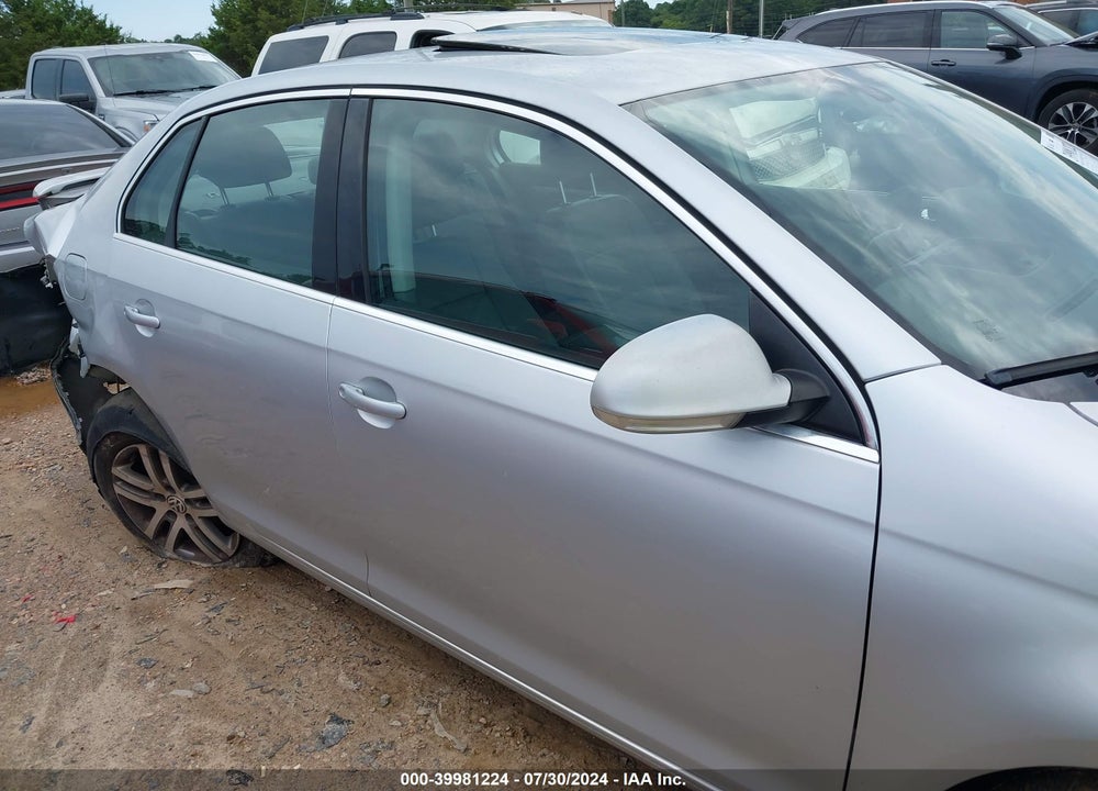 2005 VOLKSWAGEN JETTA 2.5 VIN: 3VWSF71K45M618956