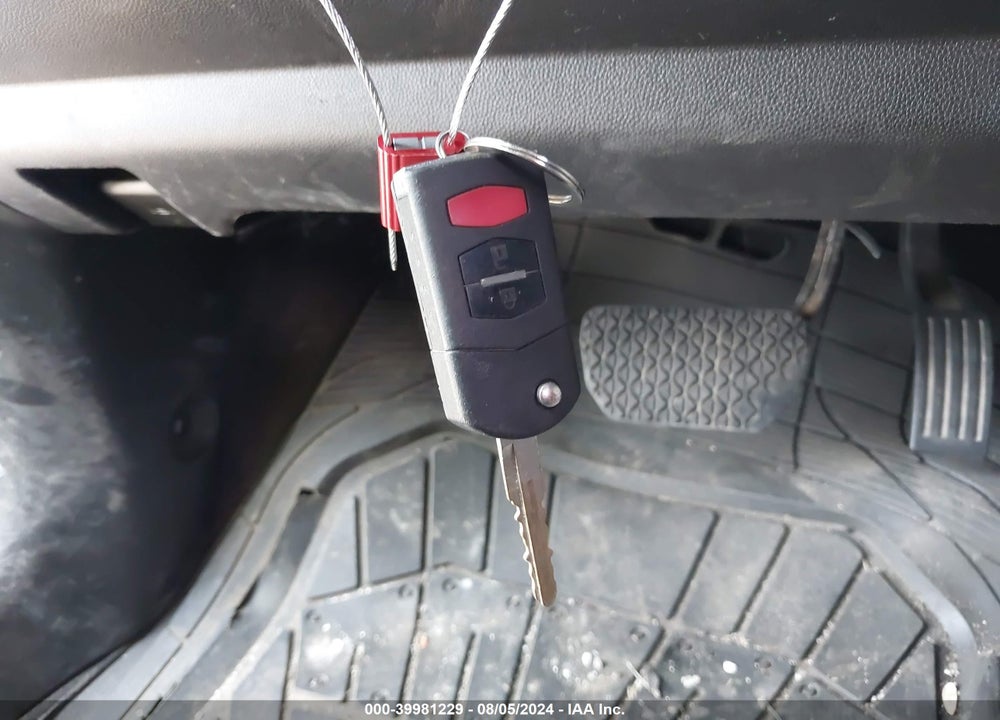 2010 MAZDA 5 SPORT VIN: JM1CR2WL4A0370272