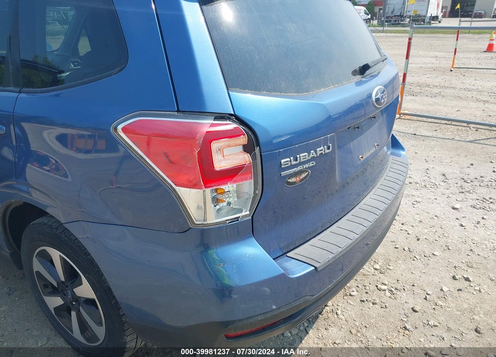 2017 SUBARU FORESTER 2.5I PREMIUM VIN: JF2SJAEC2HH499669