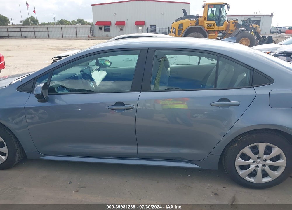 2022 TOYOTA COROLLA LE VIN: 5YFEPMAE1NP386864