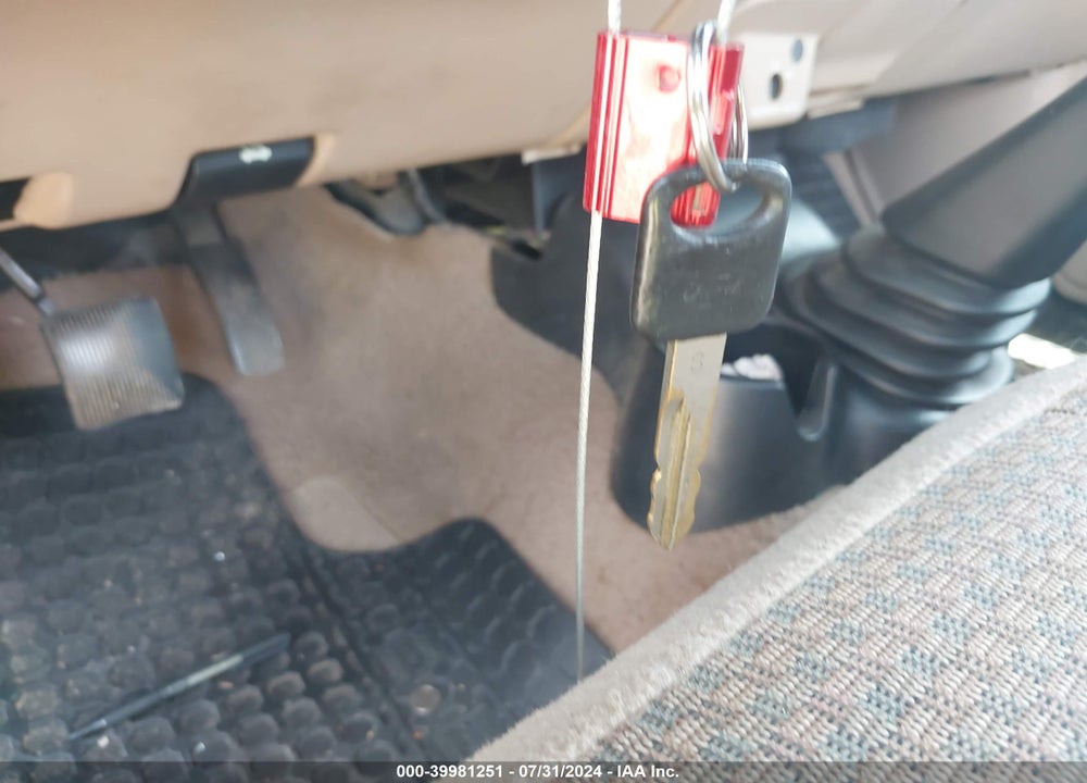 1999 FORD RANGER XL/XLT VIN: 1FTYR10C5XTA67713