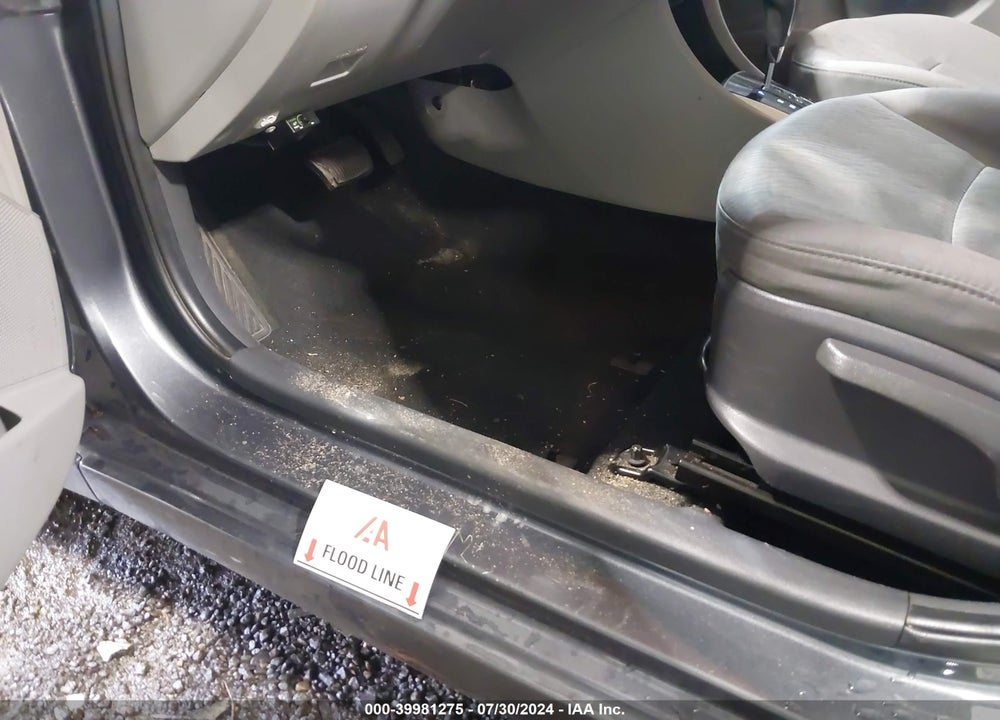 2013 HYUNDAI ACCENT GLS VIN: KMHCU4AE4DU418333