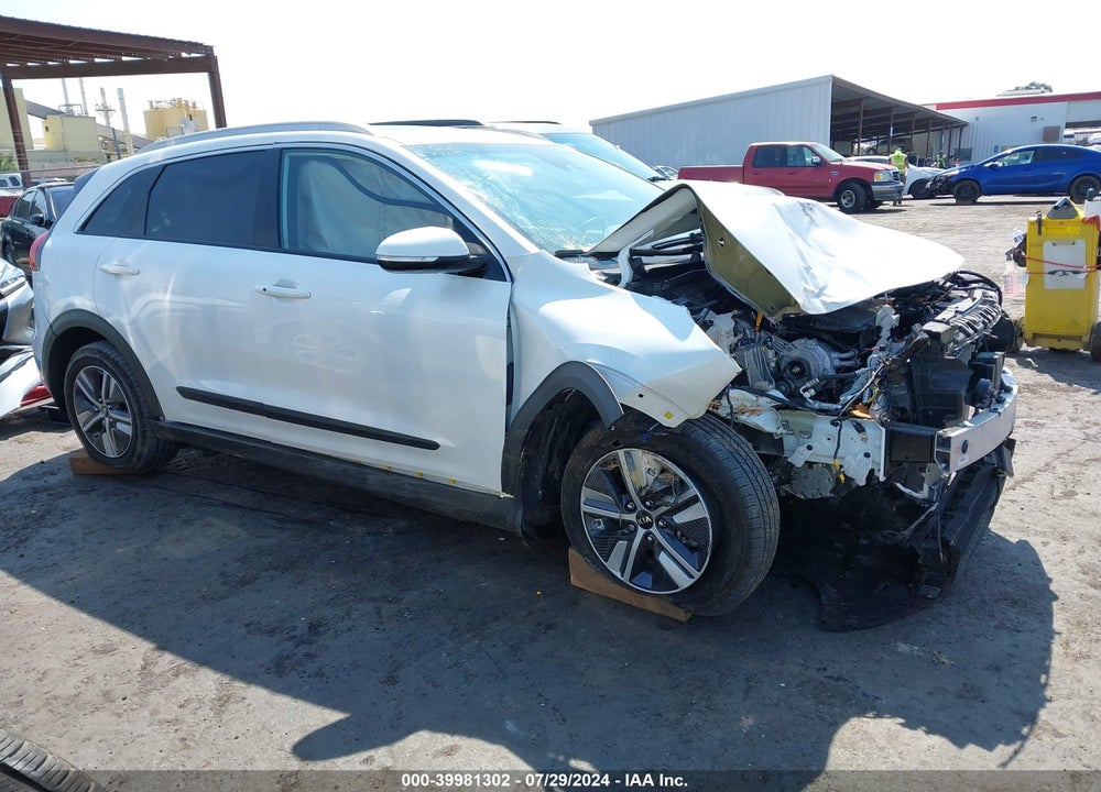 2021 KIA NIRO PLUG-IN HYBRID EX PREMIUM VIN: KNDCC3LD8M5473884