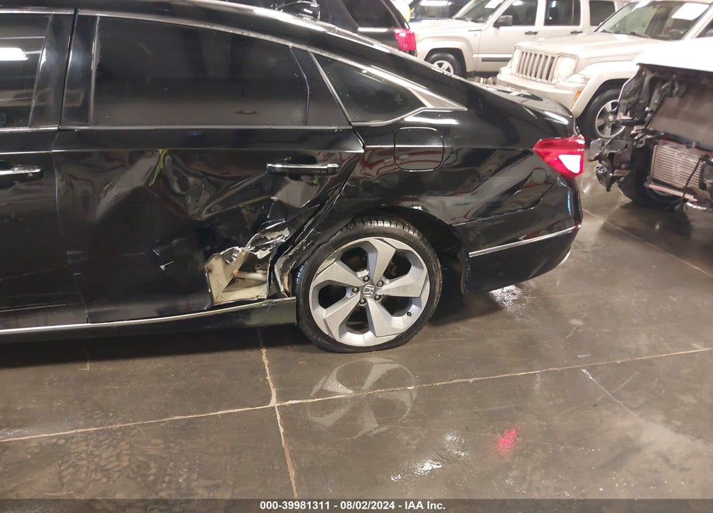 2018 HONDA ACCORD TOURING VIN: 1HGCV1F91JA009474