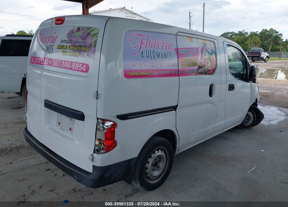 2015 NISSAN NV200 SV VIN: 3N6CM0KN7FK733994
