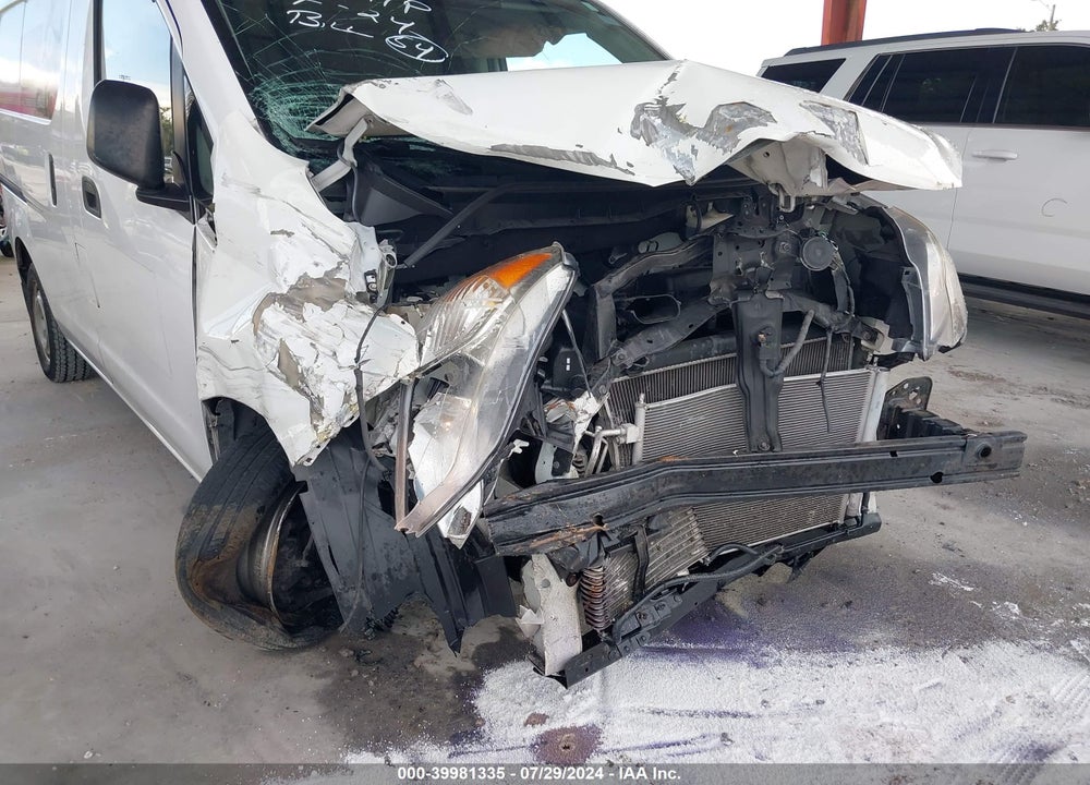 2015 NISSAN NV200 SV VIN: 3N6CM0KN7FK733994