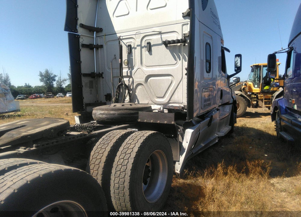 2019 FREIGHTLINER NEW CASCADIA 126 VIN: 1FUJHHDR0KLKG9710