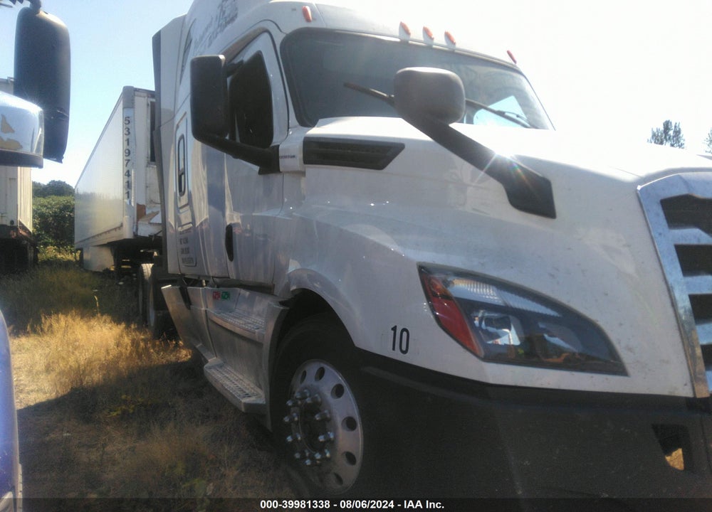 2019 FREIGHTLINER NEW CASCADIA 126 VIN: 1FUJHHDR0KLKG9710