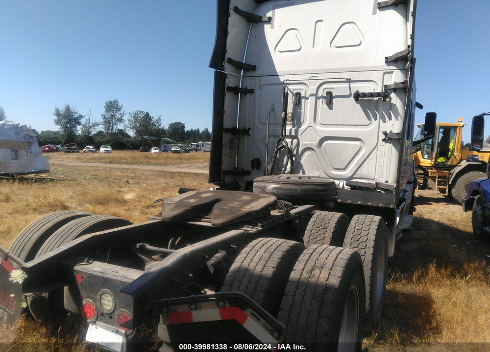 2019 FREIGHTLINER NEW CASCADIA 126 VIN: 1FUJHHDR0KLKG9710