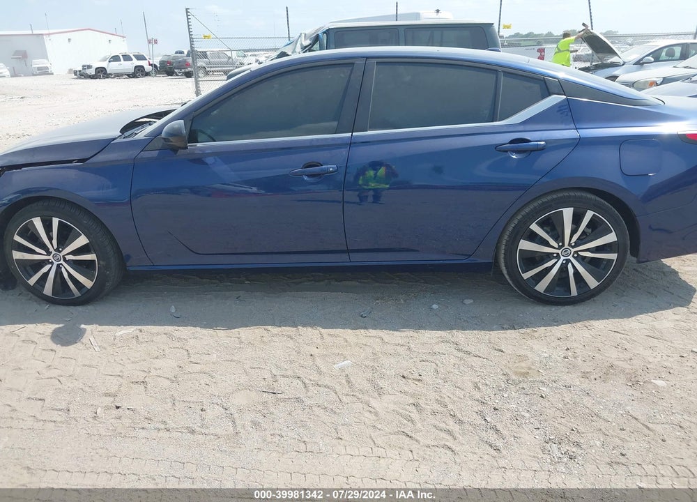 2020 NISSAN ALTIMA SR FWD VIN: 1N4BL4CV0LC235215