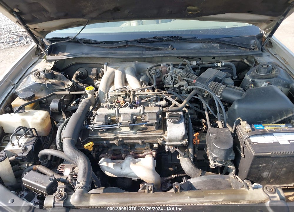 1997 LEXUS ES 300 VIN: JT8BF22G9V5012640