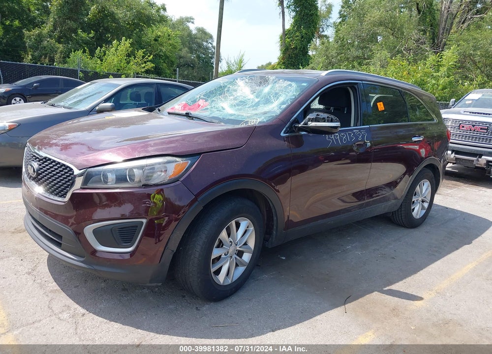 2018 KIA SORENTO 2.4L LX VIN: 5XYPG4A32JG349800