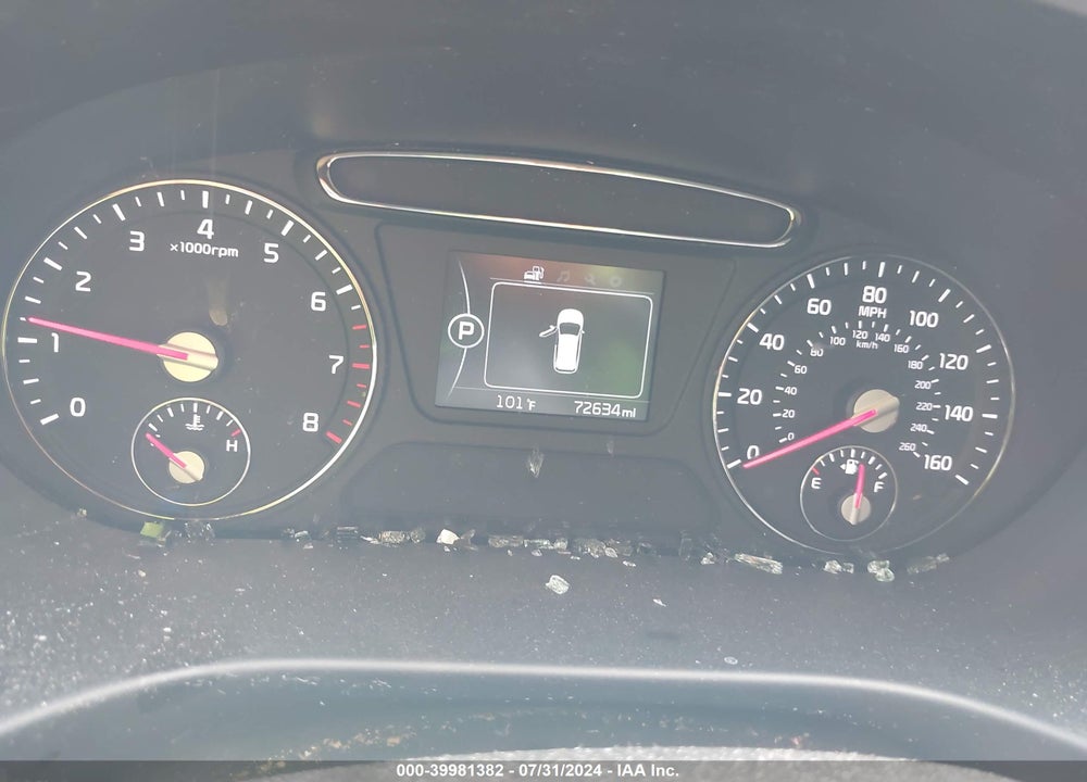 2018 KIA SORENTO 2.4L LX VIN: 5XYPG4A32JG349800