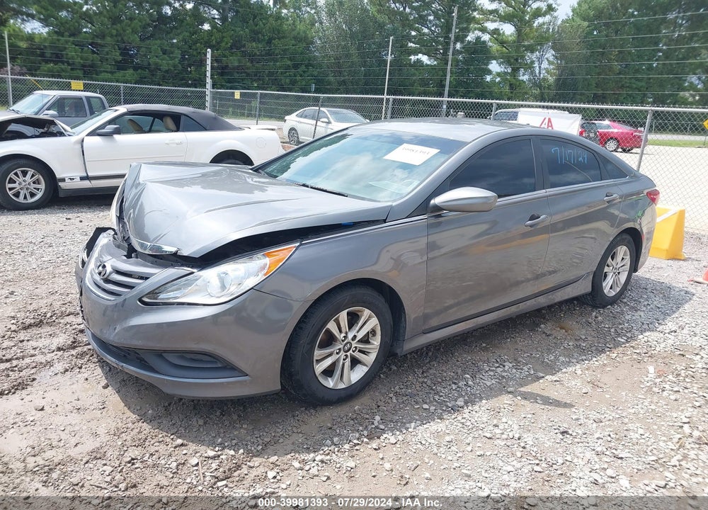 2014 HYUNDAI SONATA GLS VIN: 5NPEB4AC9EH901863