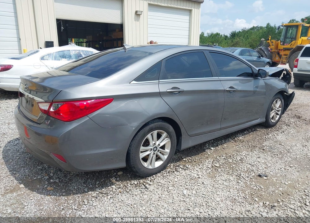 2014 HYUNDAI SONATA GLS VIN: 5NPEB4AC9EH901863
