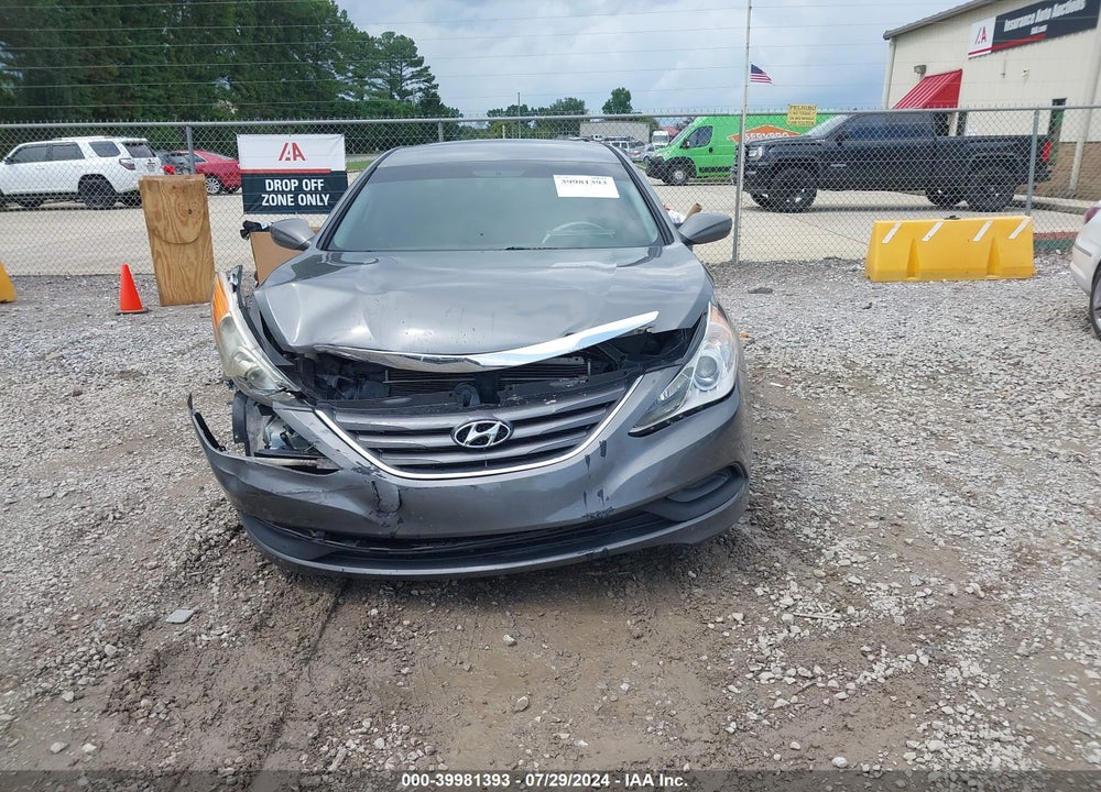 2014 HYUNDAI SONATA GLS VIN: 5NPEB4AC9EH901863