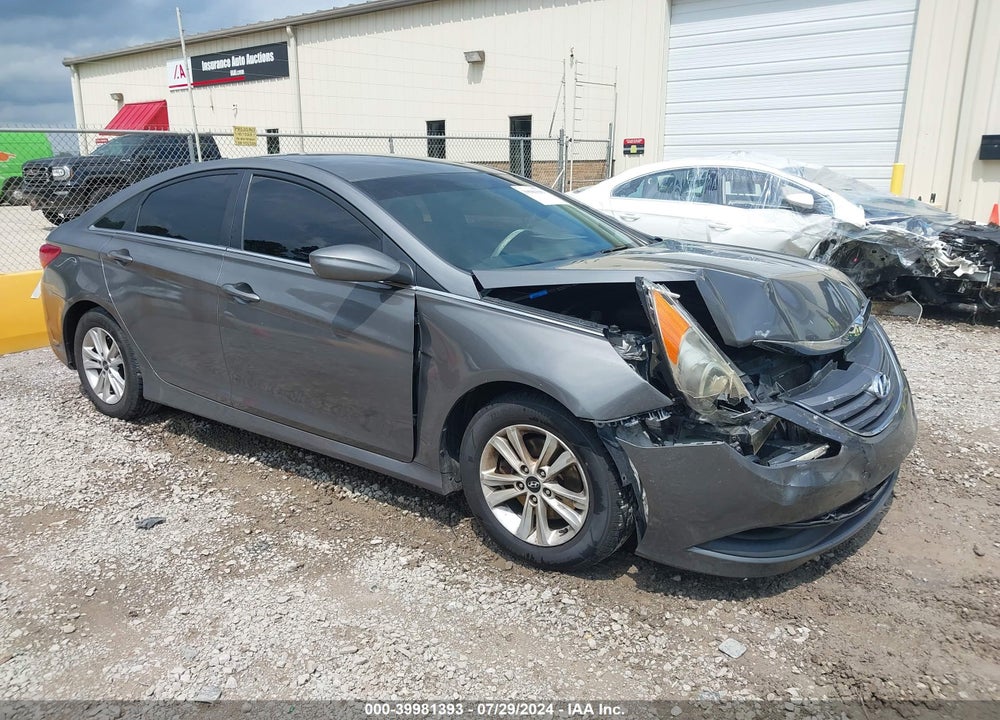 2014 HYUNDAI SONATA GLS VIN: 5NPEB4AC9EH901863
