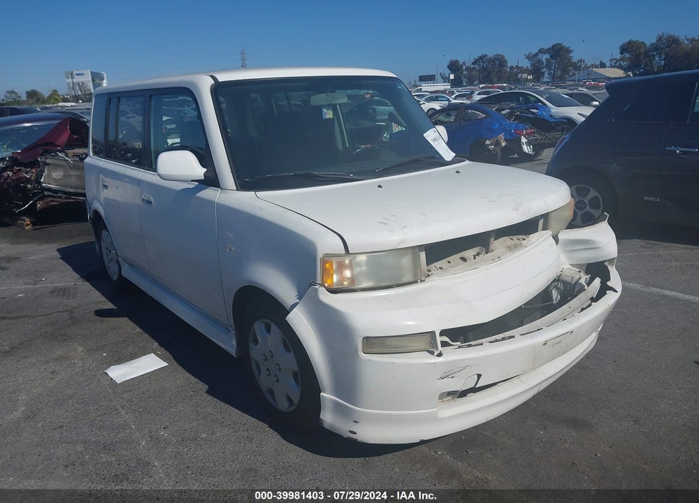 2004 SCION XB VIN: JTLKT324440145781