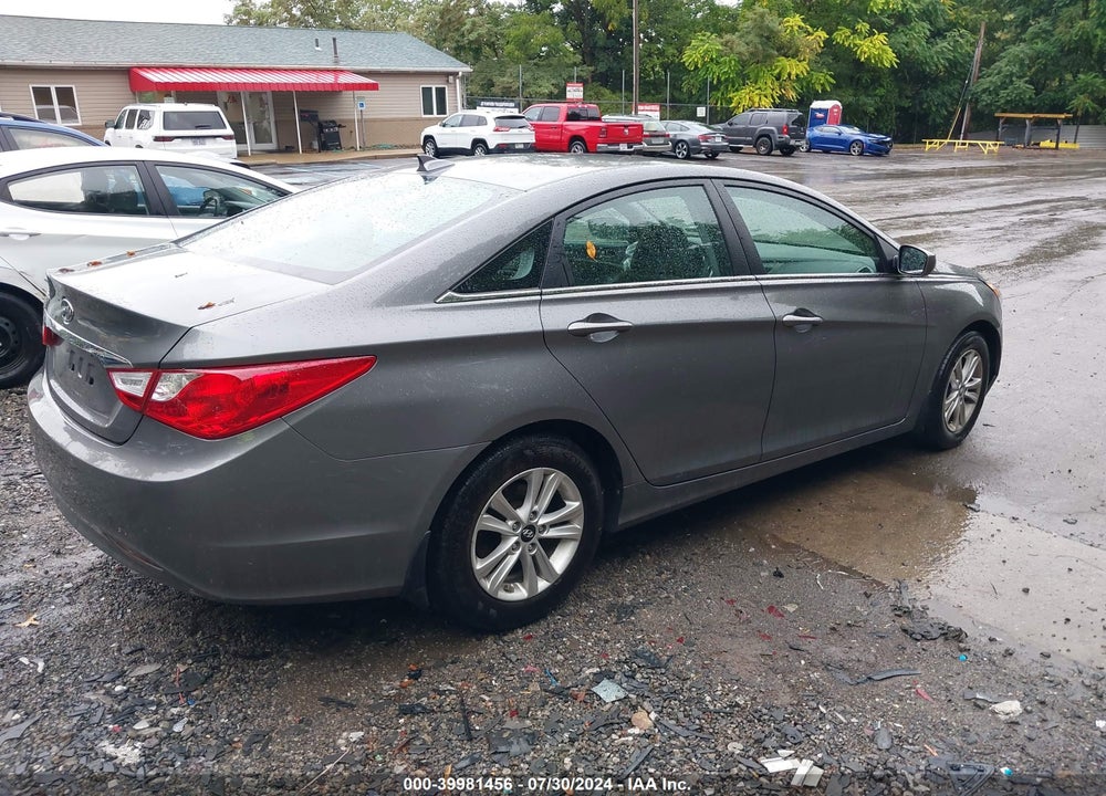 2012 HYUNDAI SONATA GLS VIN: 5NPEB4AC4CH450130