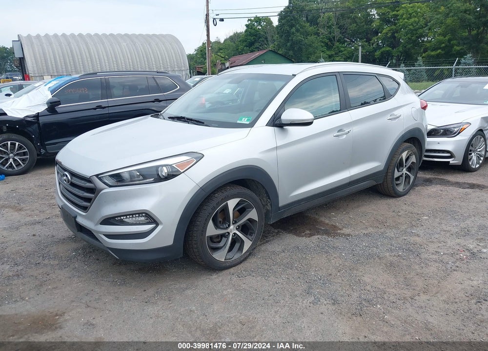 2016 HYUNDAI TUCSON SPORT VIN: KM8J3CA23GU113470