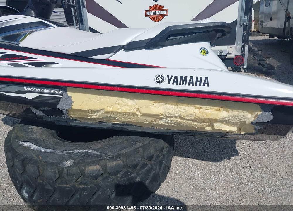 2015 YAMA VX 1100APB VIN: YAMA3835C515