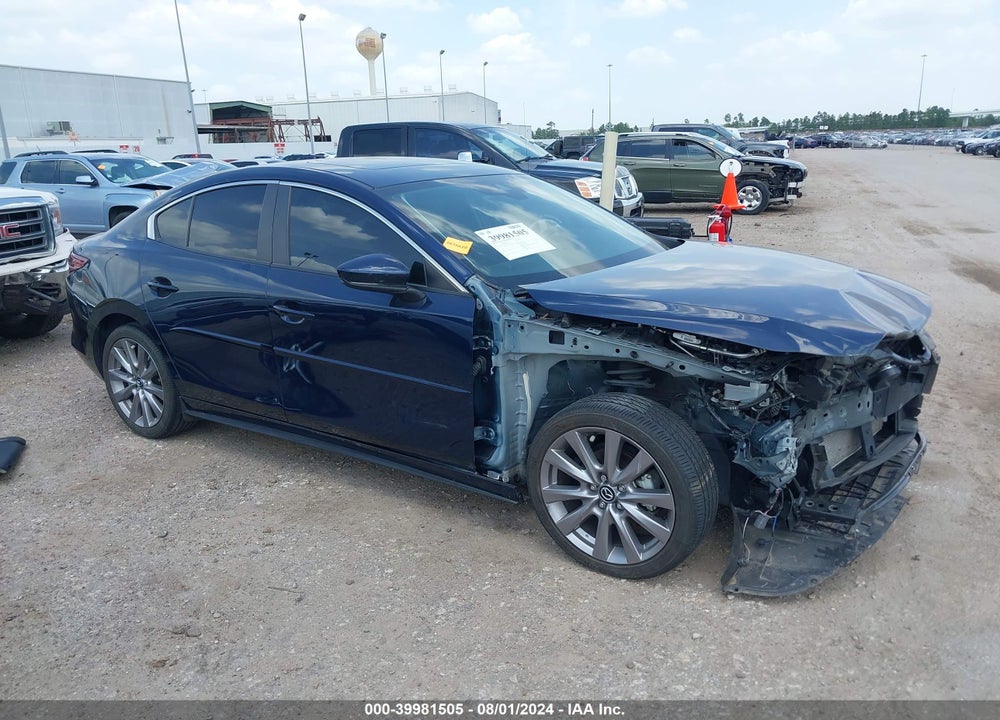 2021 MAZDA 3 PREFERRED VIN: 3MZBPACL8MM254040